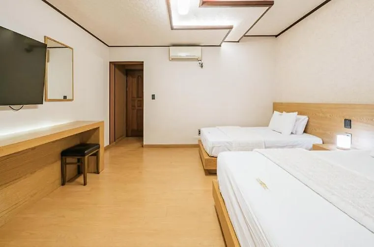 Cf Motel Jeju Sydkorea