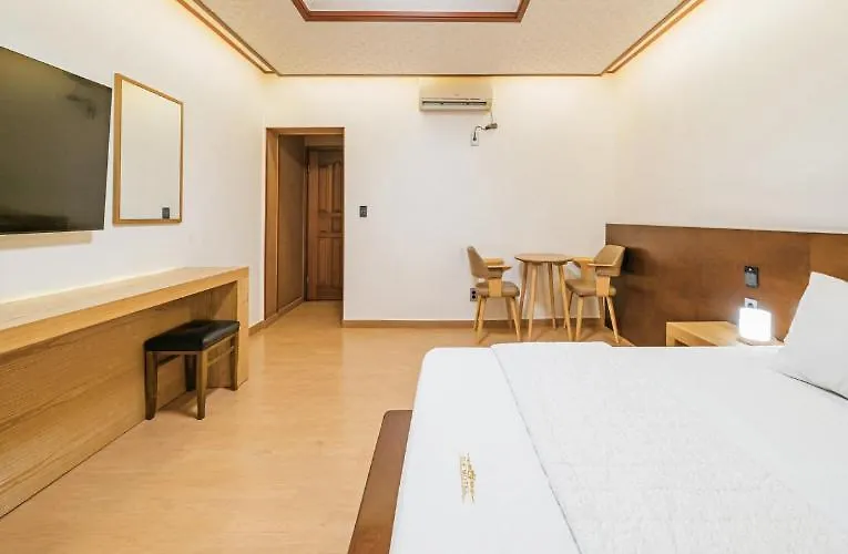 Cf Motel Jeju